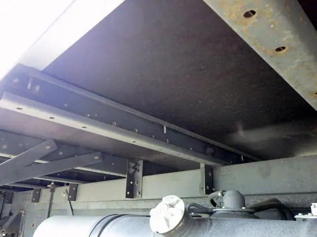 トヨタダイナアルミバン小型（2t・3t）[写真32]