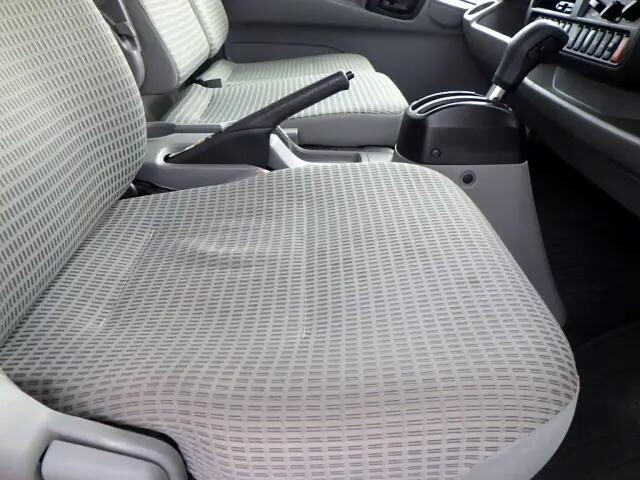 トヨタダイナアルミバン小型（2t・3t）[写真40]