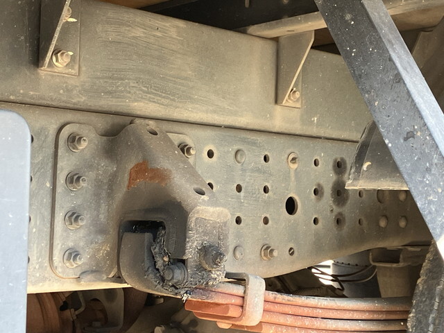 三菱ふそうキャンターアルミウイング小型（2t・3t）[写真22]