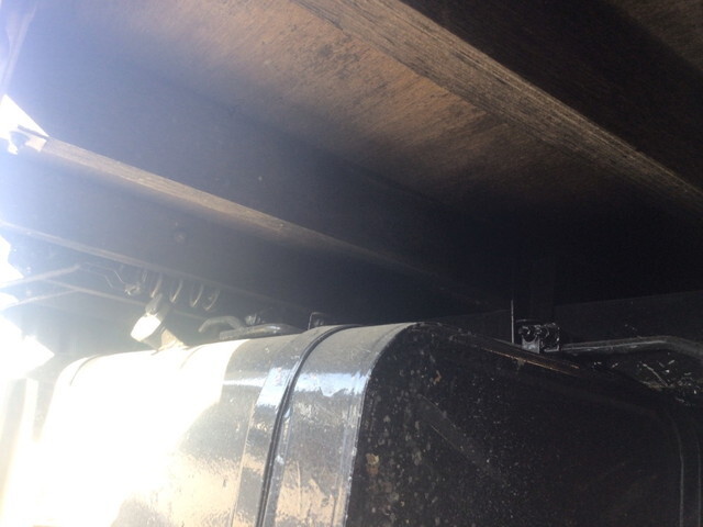 三菱ふそうキャンタークレーン3段小型（2t・3t）[写真18]