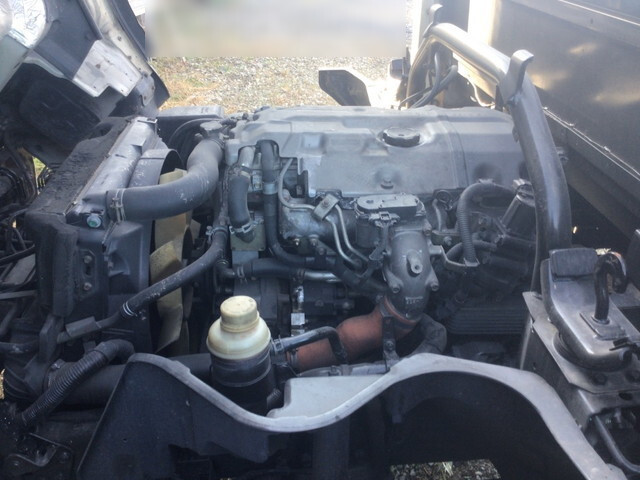 三菱ふそうキャンタークレーン3段小型（2t・3t）[写真24]