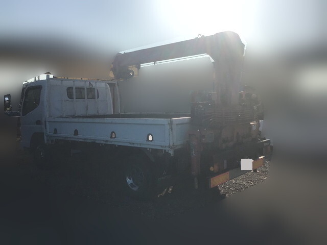 三菱ふそうキャンタークレーン3段小型（2t・3t）[写真04]