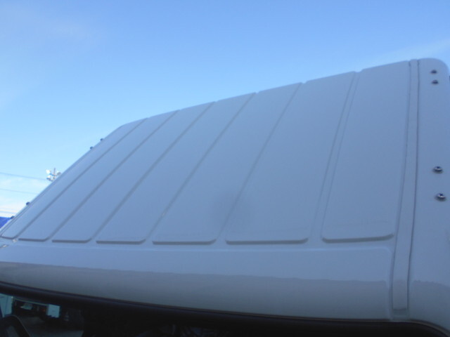 三菱ふそうキャンター平ボディ小型（2t・3t）[写真15]