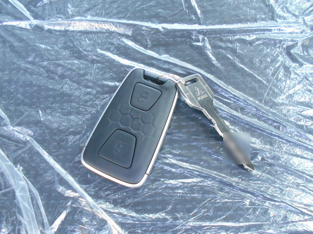 三菱ふそうキャンター平ボディ小型（2t・3t）[写真39]