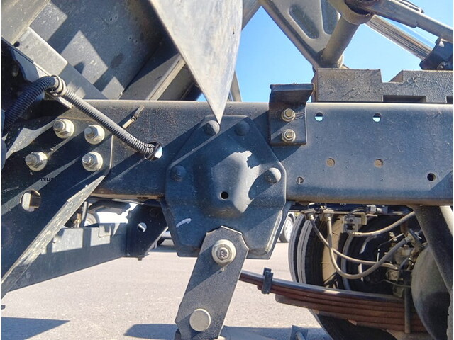 いすゞエルフダンプ小型（2t・3t）[写真18]