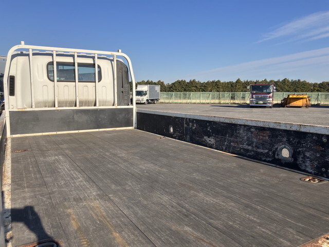 いすゞエルフ平ボディ小型（2t・3t）[写真12]