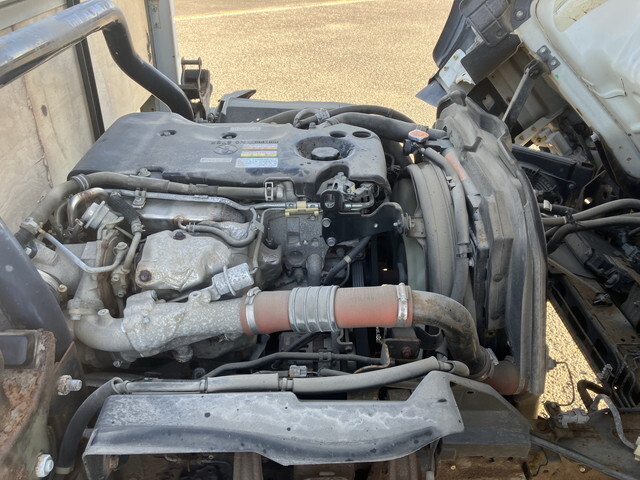 いすゞエルフ平ボディ小型（2t・3t）[写真30]