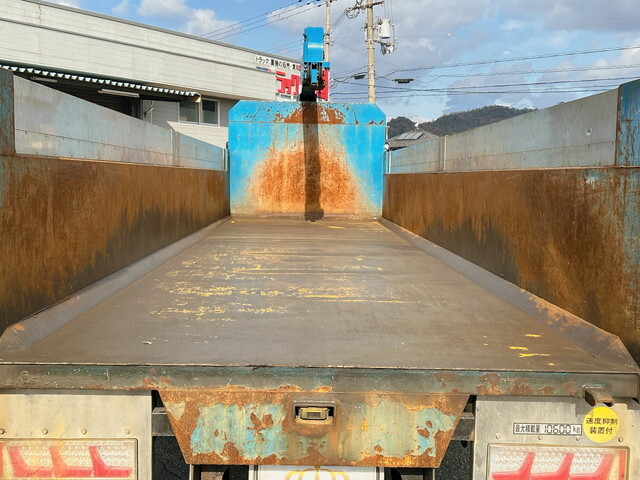 三菱ふそうスーパーグレートスクラップ運搬車大型（10t）[写真11]