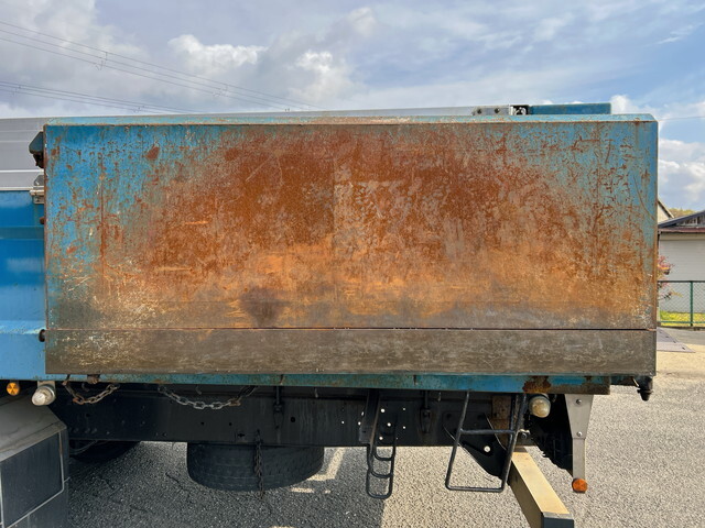 三菱ふそうスーパーグレートスクラップ運搬車大型（10t）[写真13]