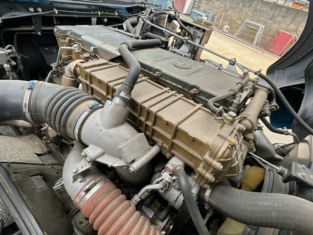 三菱ふそうスーパーグレートスクラップ運搬車大型（10t）[写真25]