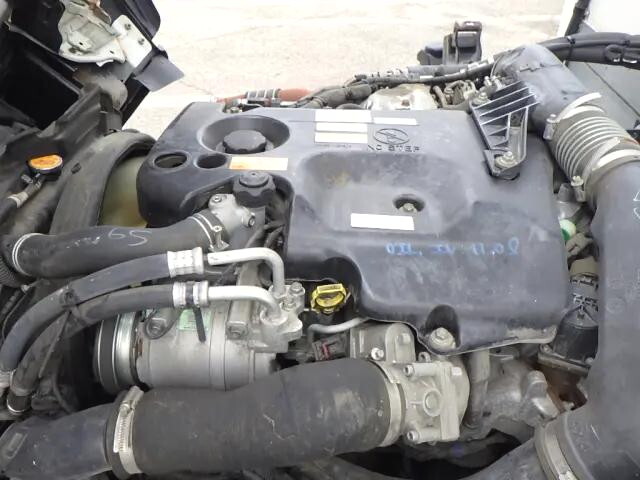 いすゞエルフ冷凍車（冷蔵車）小型（2t・3t）[写真18]