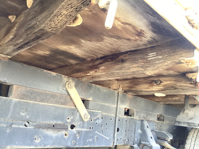 いすゞエルフクレーン4段小型（2t・3t）[写真20]