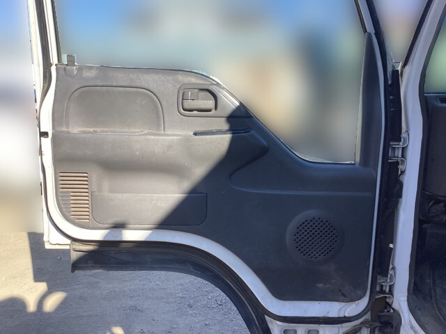 いすゞエルフクレーン4段小型（2t・3t）[写真26]