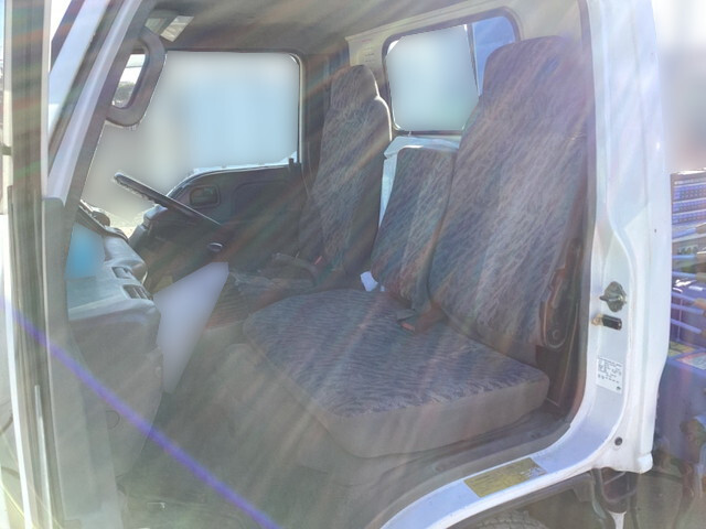 いすゞエルフクレーン4段小型（2t・3t）[写真29]