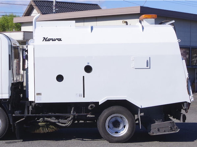 いすゞエルフ道路作業車小型（2t・3t）[写真25]