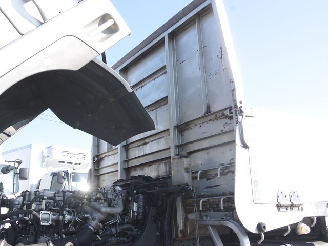 三菱ふそうファイターアルミブロック増トン（6t・8t）[写真10]