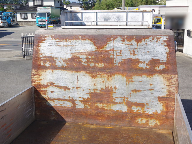 三菱ふそうファイターアルミブロック増トン（6t・8t）[写真11]