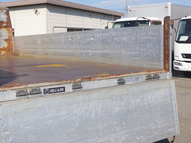 三菱ふそうファイターアルミブロック増トン（6t・8t）[写真14]