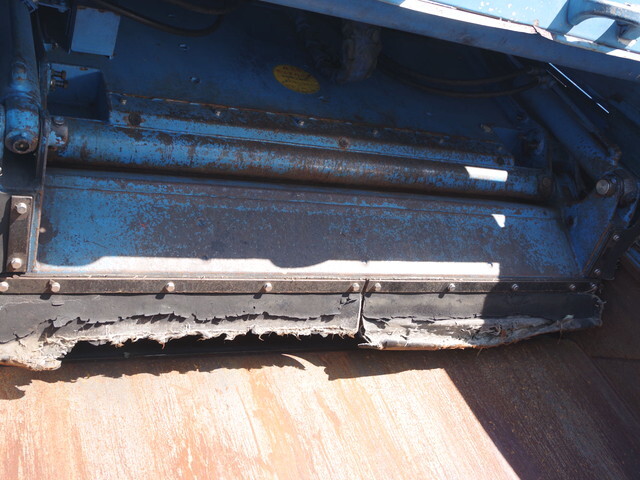 日野デュトロパッカー車（塵芥車）小型（2t・3t）[写真10]