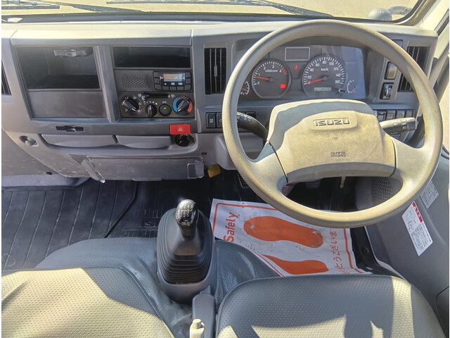 いすゞエルフダンプ小型（2t・3t）[写真24]