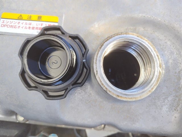 いすゞギガダンプ大型（10t）[写真12]