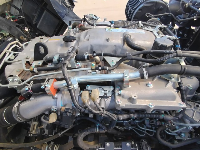 いすゞギガダンプ大型（10t）[写真14]