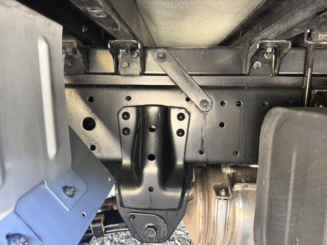 日野デュトロパネルバン小型（2t・3t）[写真28]