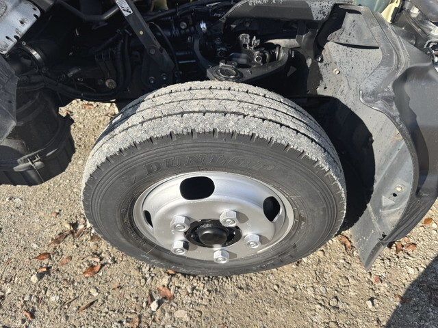 日野デュトロパネルバン小型（2t・3t）[写真34]