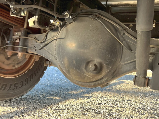 いすゞエルフ保冷バン小型（2t・3t）[写真13]