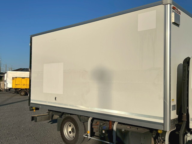 いすゞエルフ保冷バン小型（2t・3t）[写真19]