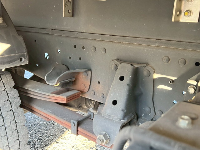 いすゞエルフ保冷バン小型（2t・3t）[写真38]