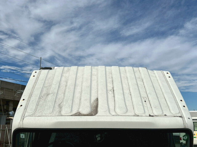 いすゞエルフ保冷バン小型（2t・3t）[写真21]