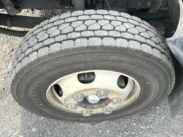 いすゞエルフ保冷バン小型（2t・3t）[写真25]