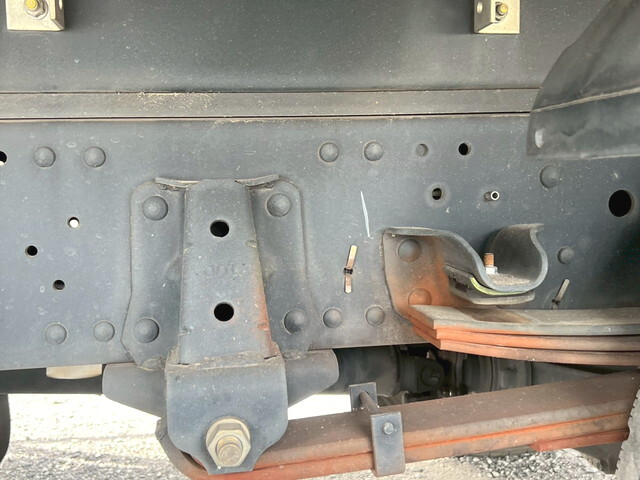 いすゞエルフ保冷バン小型（2t・3t）[写真33]