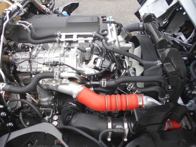 三菱ふそうキャンター平ボディ小型（2t・3t）[写真17]