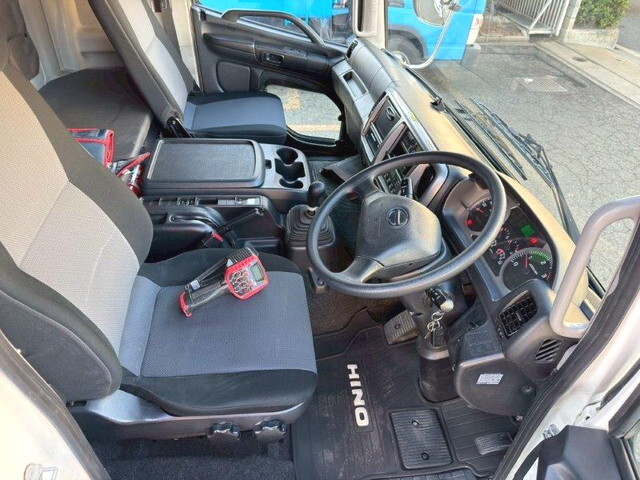 日野レンジャークレーン4段増トン（6t・8t）[写真32]