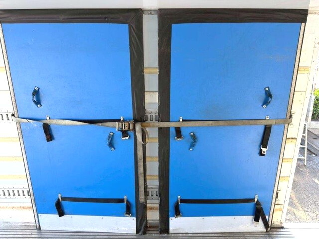 三菱ふそうファイター冷凍車（冷蔵車）増トン（6t・8t）[写真12]