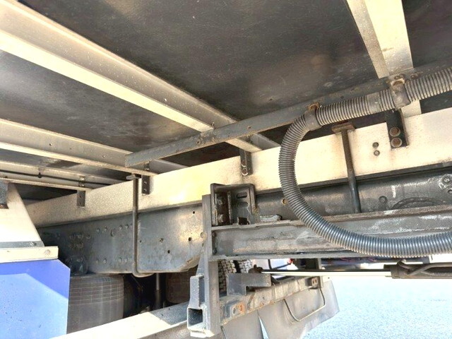 三菱ふそうファイター冷凍車（冷蔵車）増トン（6t・8t）[写真19]