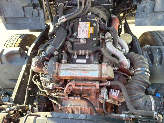 いすゞフォワードクレーン4段増トン（6t・8t）[写真20]