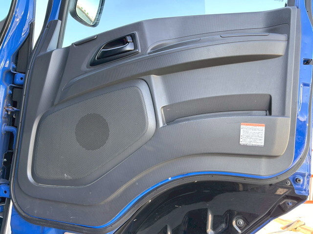 いすゞギガトレーラーヘッド（トラクターヘッド）大型（10t）[写真13]