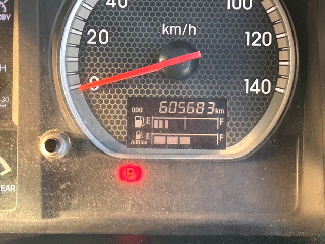 いすゞギガトレーラーヘッド（トラクターヘッド）大型（10t）[写真22]