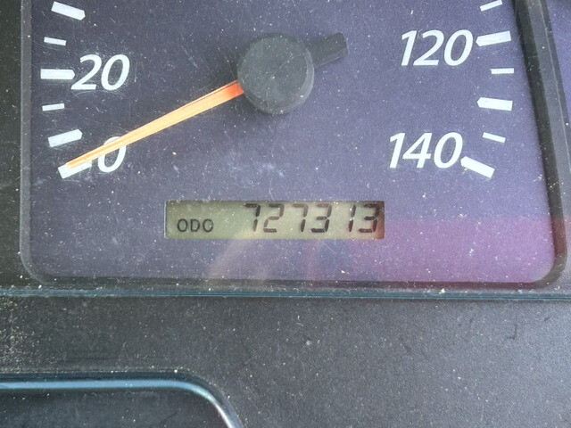 いすゞギガアルミウイング大型（10t）[写真29]