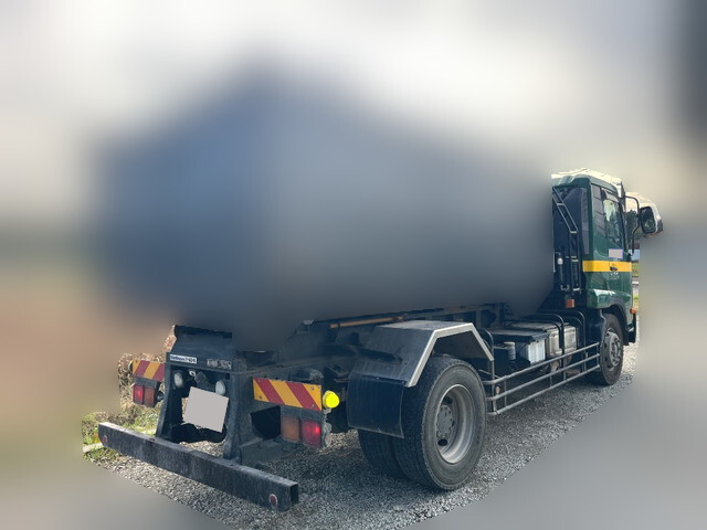 UDトラックスコンドルコンテナ専用車増トン（6t・8t）[写真02]