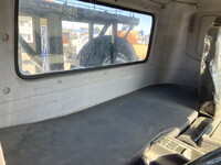 UDトラックスコンドルコンテナ専用車増トン（6t・8t）[写真34]