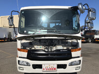 UDトラックスコンドルコンテナ専用車増トン（6t・8t）[写真08]