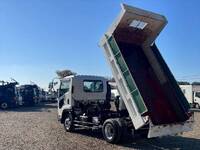 いすゞフォワードダンプ中型（4t）[写真12]