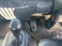 いすゞフォワードダンプ中型（4t）[写真24]