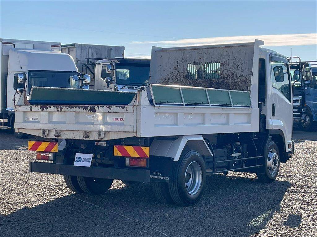 いすゞフォワードダンプ中型（4t）[写真04]