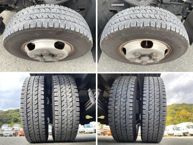 トヨタトヨエース平ボディ小型（2t・3t）[写真17]