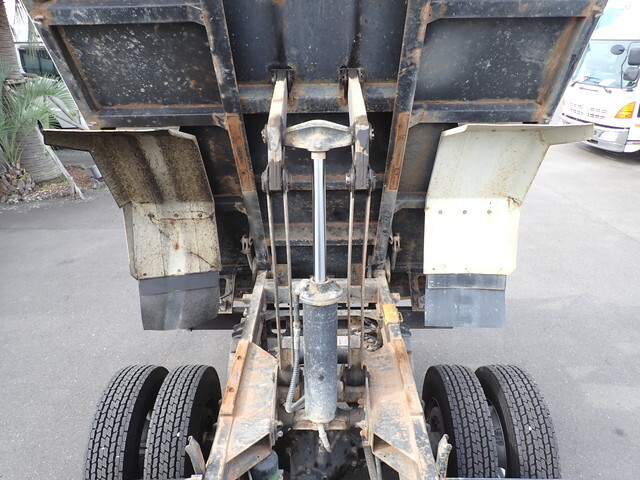 日野レンジャーダンプ中型（4t）[写真08]